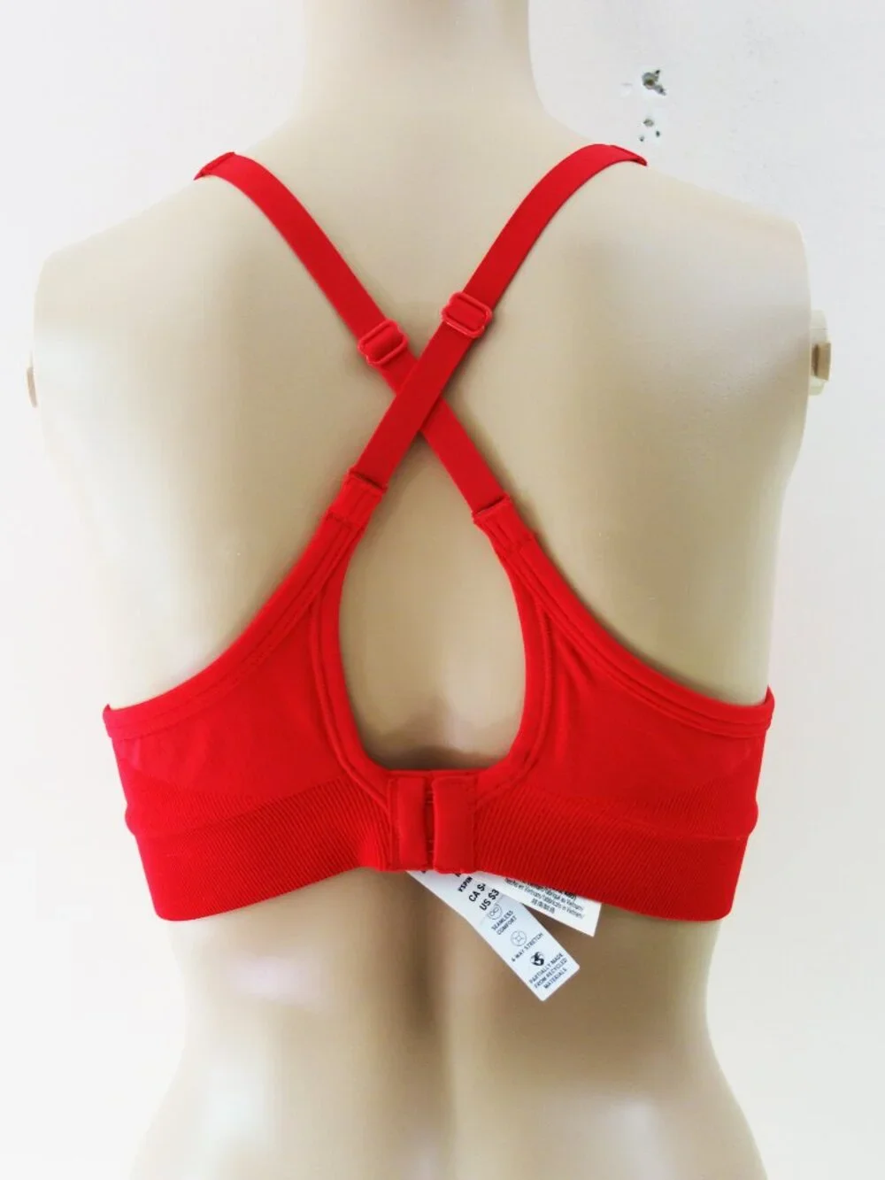 VS PINK SEAMLESS AIR LIGHT-SUPPORT SPORTS BRA (M) Red Pepper NWT!